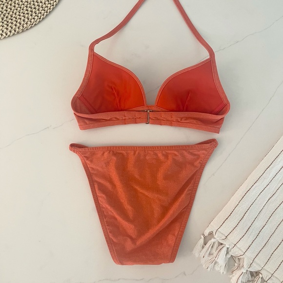 Victoria’s Secret Swimsuit / Bikini - Picture 2 of 4